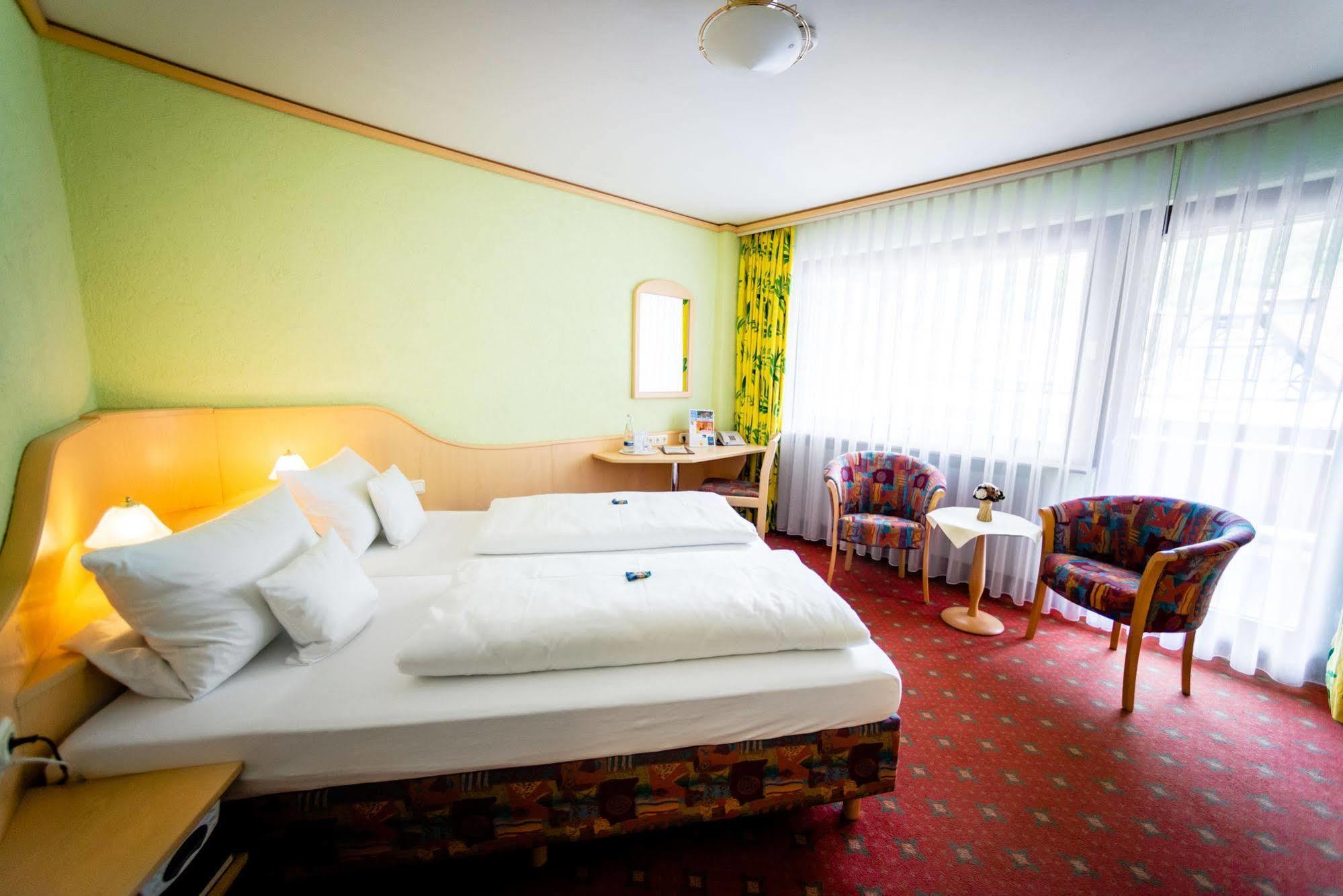 Holzschuhs Schwarzwaldhotel 4*